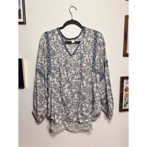 Old navy peasant blouse - Picture 1 of 3